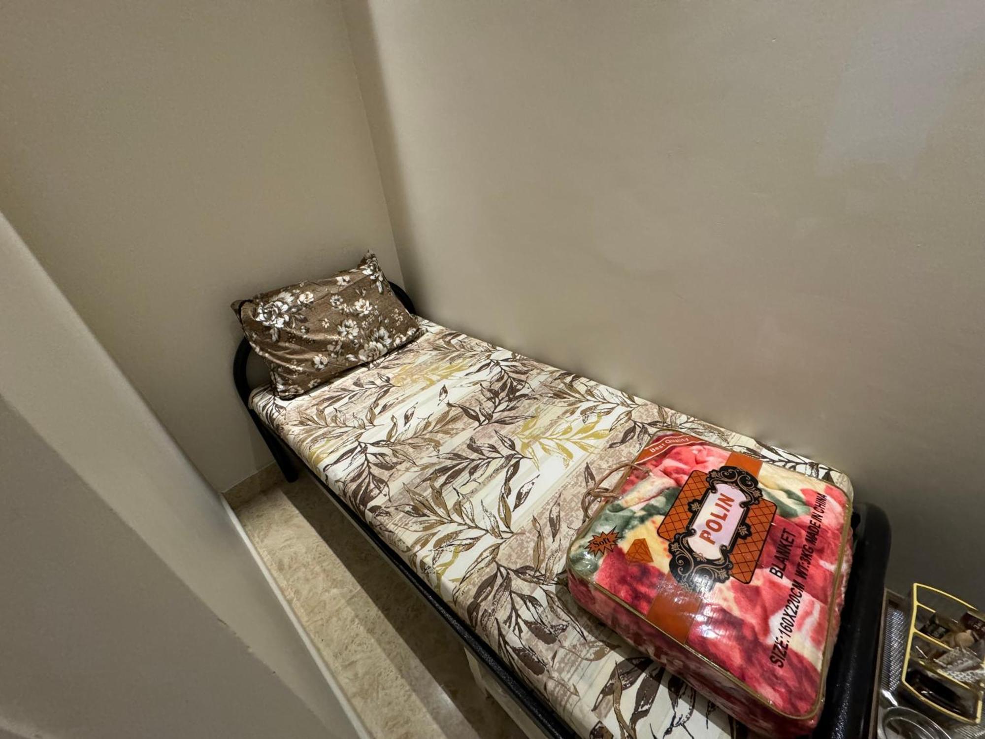 غرفة سائق صغيرة النرجس ٢٣ Apartment